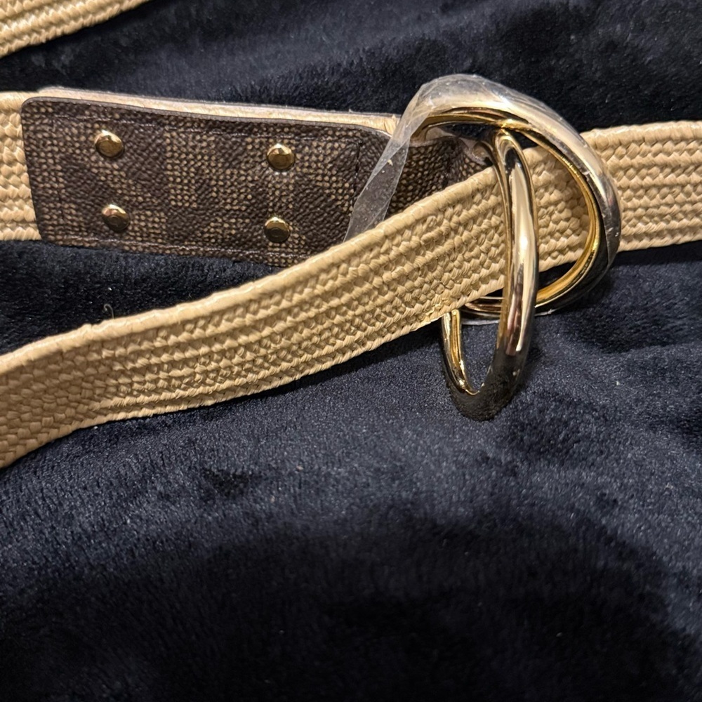 Michael Kors Tan Belt with Textured Design - Picture 2 of 9